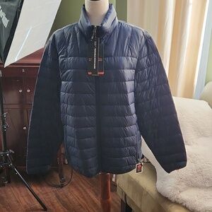 NWT Men's Hawke & Co Down Blend Packable Navy Jacket. Size Small​​​​​​​​